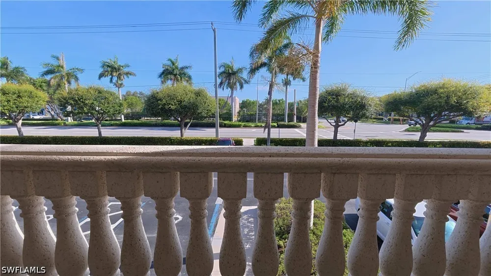 Radio Road #101 Naples, FL 34104
