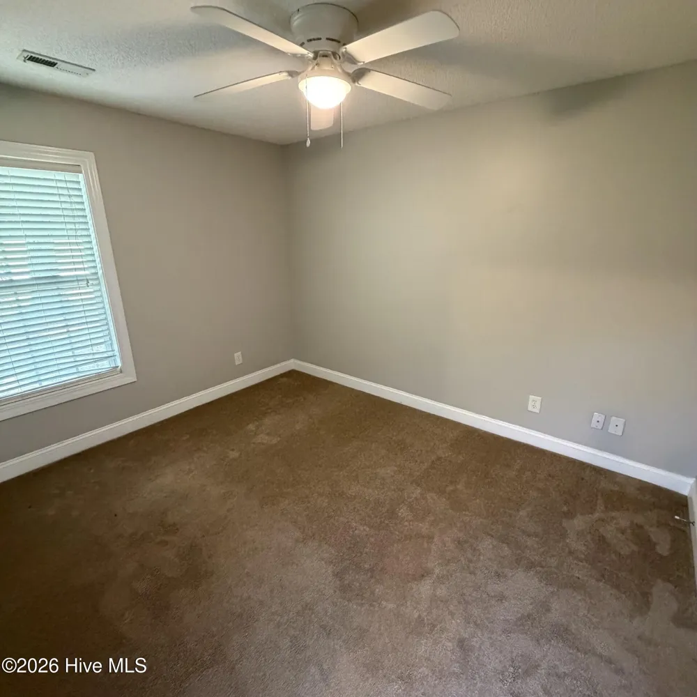 2552 Saddleback Drive #B Winterville, NC 28590