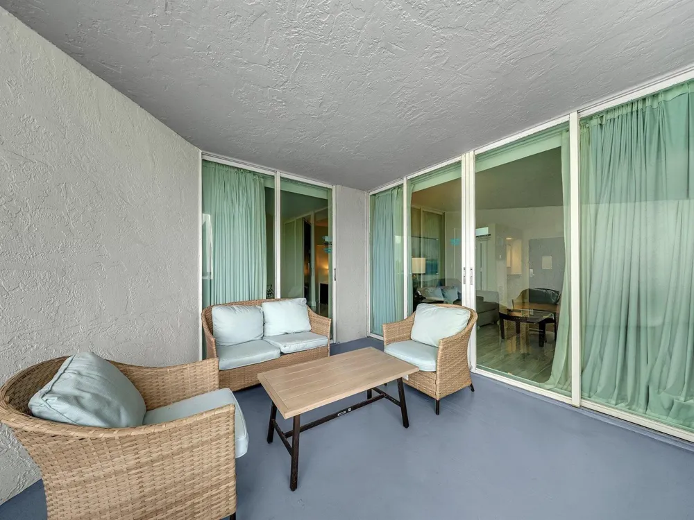 2670 E Sunrise Boulevard #323 Fort Lauderdale, FL 33304