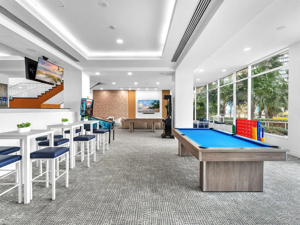 2670 E Sunrise Boulevard #323 Fort Lauderdale, FL 33304
