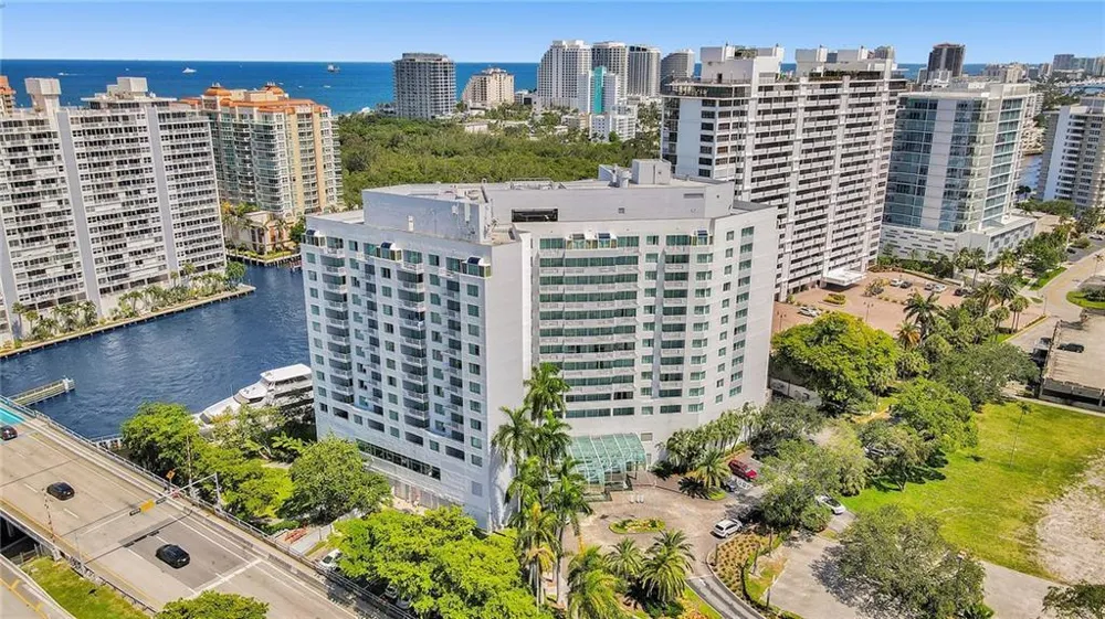2670 E Sunrise Boulevard #323 Fort Lauderdale, FL 33304
