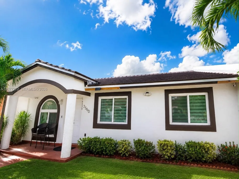 7560 NW 173rd Ln #7560 Hialeah, FL 33015
