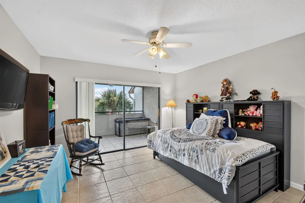 12524 SHORELINE DRIVE #404 Wellington, FL 33414