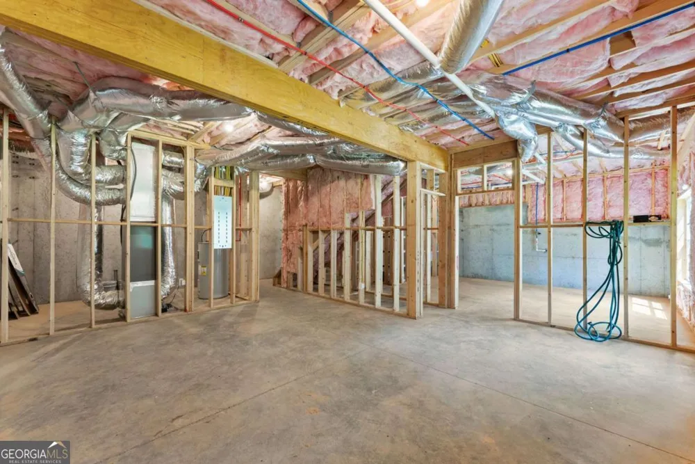 85 Deer Valley Estate RD Sautee Nacoochee, GA 30571