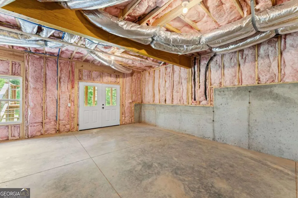 85 Deer Valley Estate RD Sautee Nacoochee, GA 30571