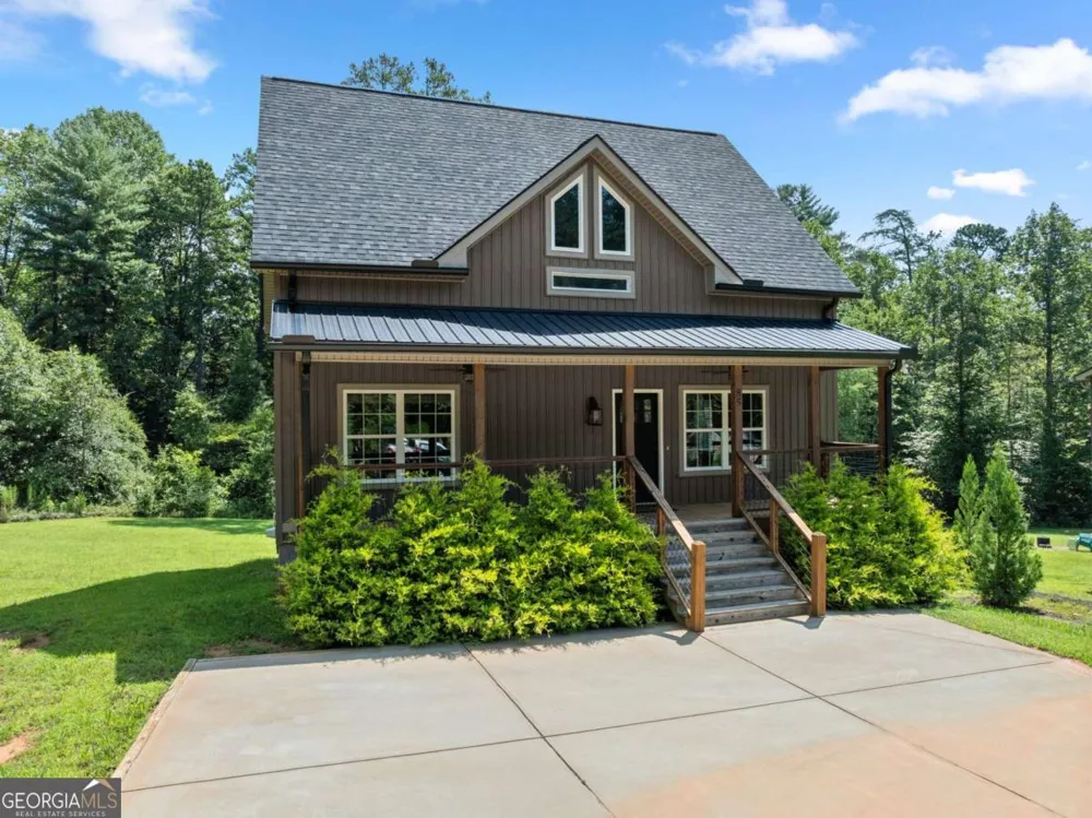 85 Deer Valley Estate RD Sautee Nacoochee, GA 30571