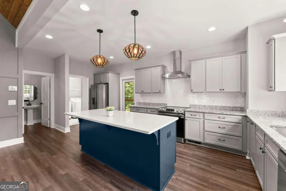 85 Deer Valley Estate RD Sautee Nacoochee, GA 30571