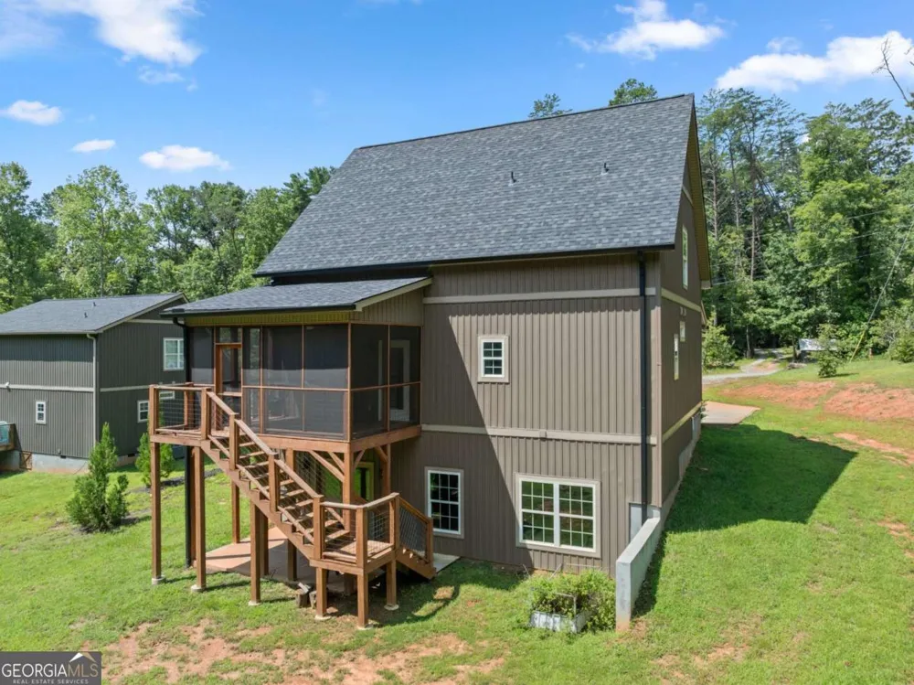 85 Deer Valley Estate RD Sautee Nacoochee, GA 30571