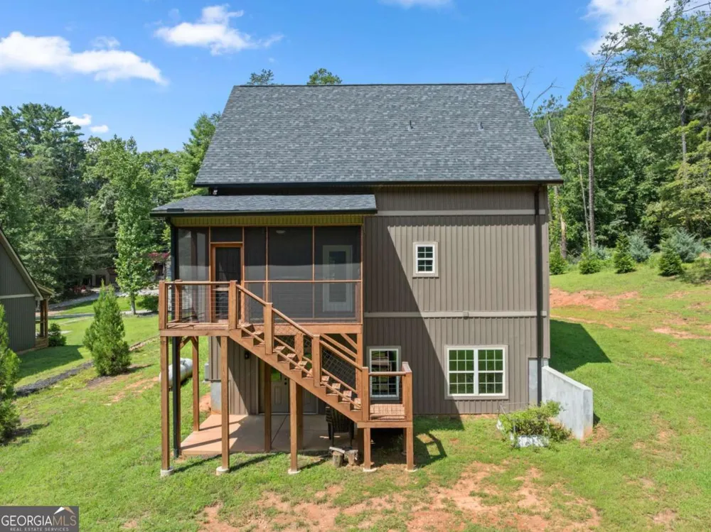 85 Deer Valley Estate RD Sautee Nacoochee, GA 30571