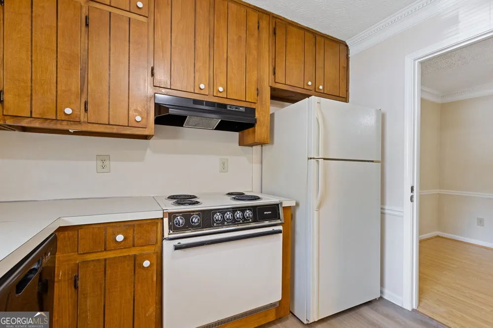 5278 Oakridge DR Stone Mountain, GA 30083