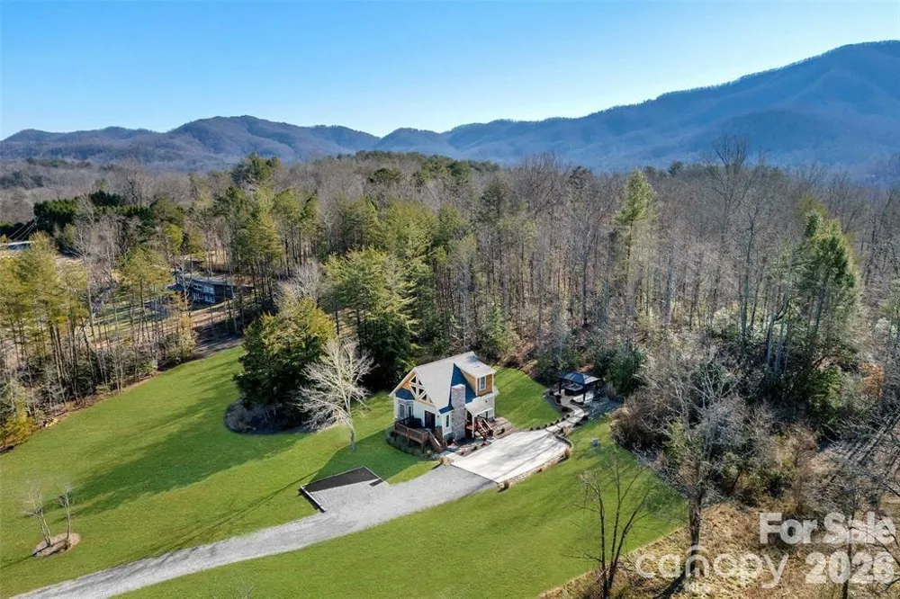 2428 Old Fort Sugar Hill Road Old Fort, NC 28762