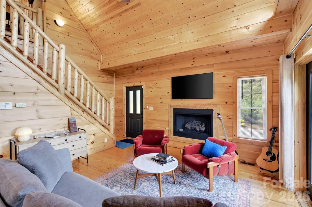2428 Old Fort Sugar Hill Road Old Fort, NC 28762