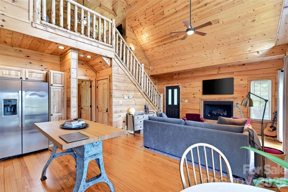 2428 Old Fort Sugar Hill Road Old Fort, NC 28762