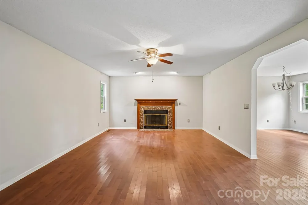 506 Fox Hollow Lane Mills River, NC 28759