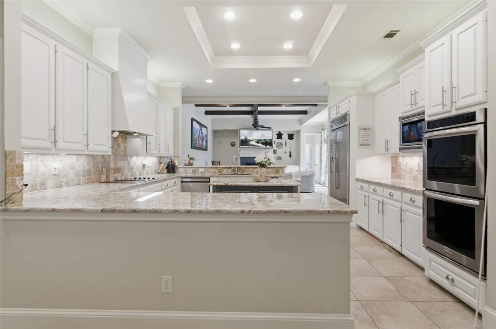 2702 Cottonwood Lane Colleyville, TX 76034