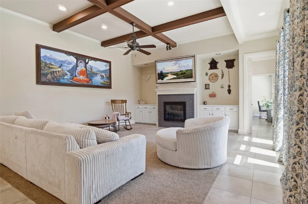 2702 Cottonwood Lane Colleyville, TX 76034