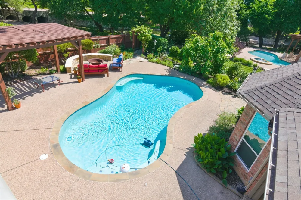 2702 Cottonwood Lane Colleyville, TX 76034