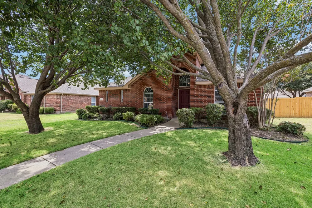 1612 Balboa Lane Allen, TX 75002