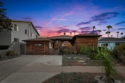 1960 Emerald Street