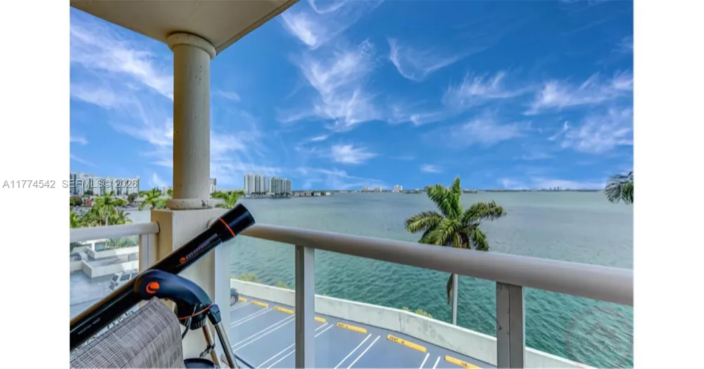 1625 Kennedy Cswy #603F North Bay Village, FL 33141