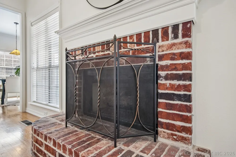 8752 E 102nd Street Tulsa, OK 74133