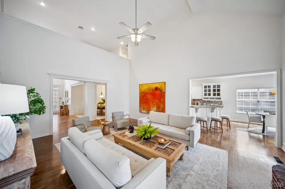 8752 E 102nd Street Tulsa, OK 74133