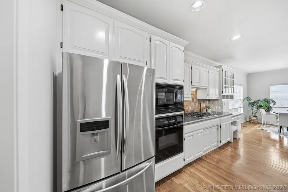 8752 E 102nd Street Tulsa, OK 74133