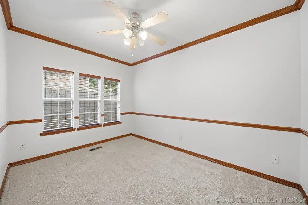 8752 E 102nd Street Tulsa, OK 74133