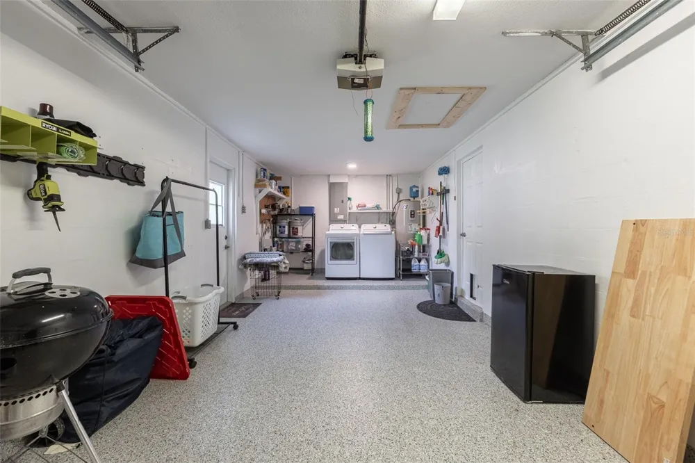 1223 BILTMORE DRIVE Fort Myers, FL 33901