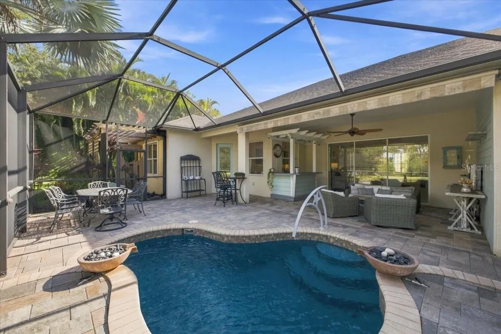 4704 SENECA PARK TRAIL Bradenton, FL 34211