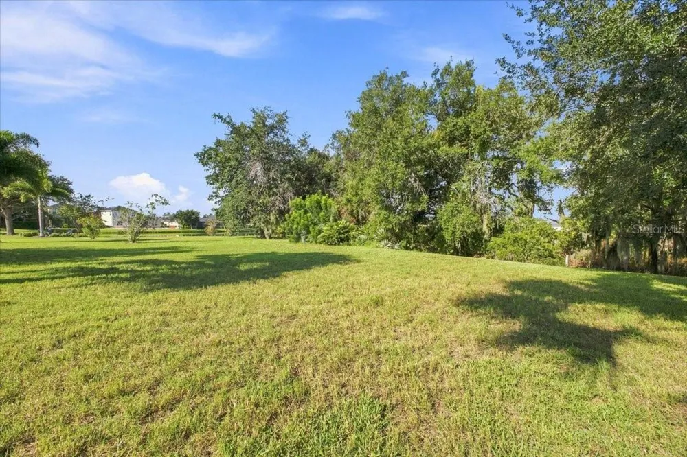 4704 SENECA PARK TRAIL Bradenton, FL 34211