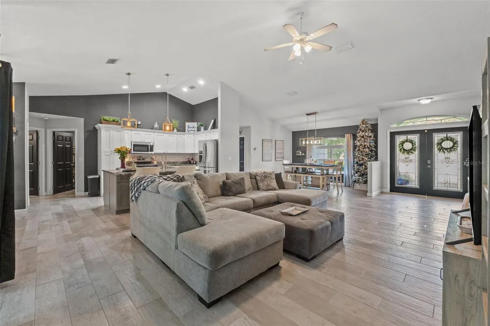 4631 RUSHMORE LOOP Beverly Hills, FL 34465