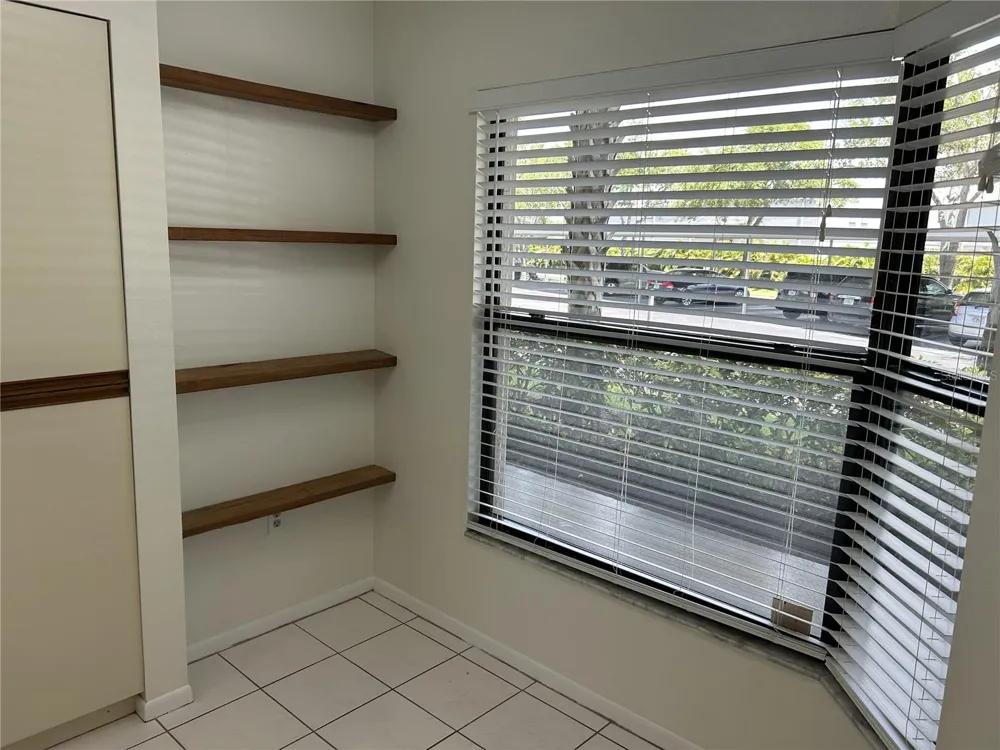 1316 PASADENA AVENUE S #102 South Pasadena, FL 33707
