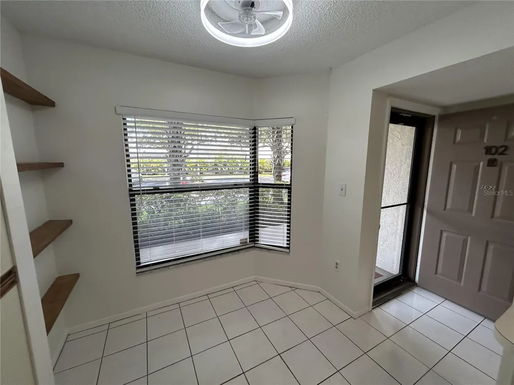 1316 PASADENA AVENUE S #102 South Pasadena, FL 33707