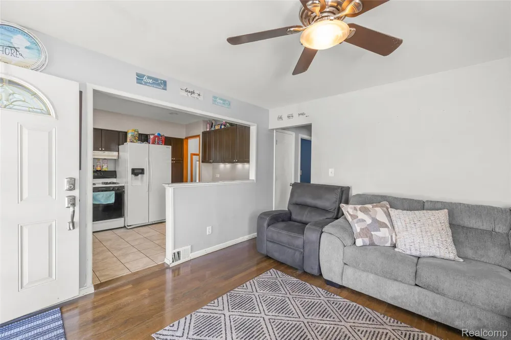 23421 Allor Street St Clair Shores City, MI 48082