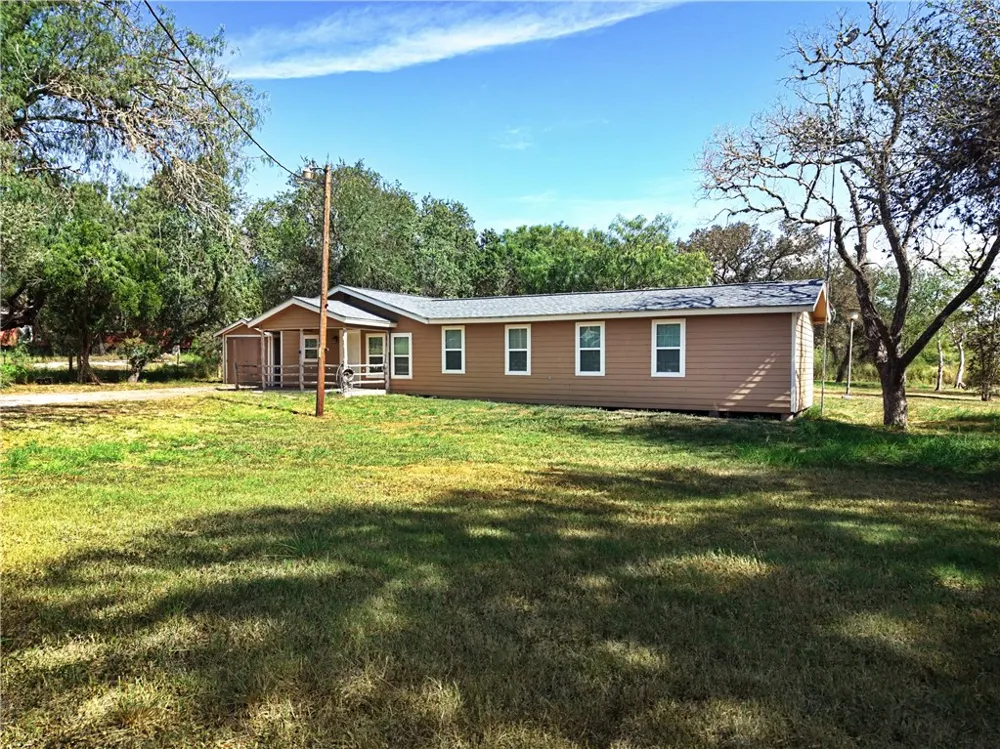 6244 Sandy Hollow Drive Robstown, TX 78380