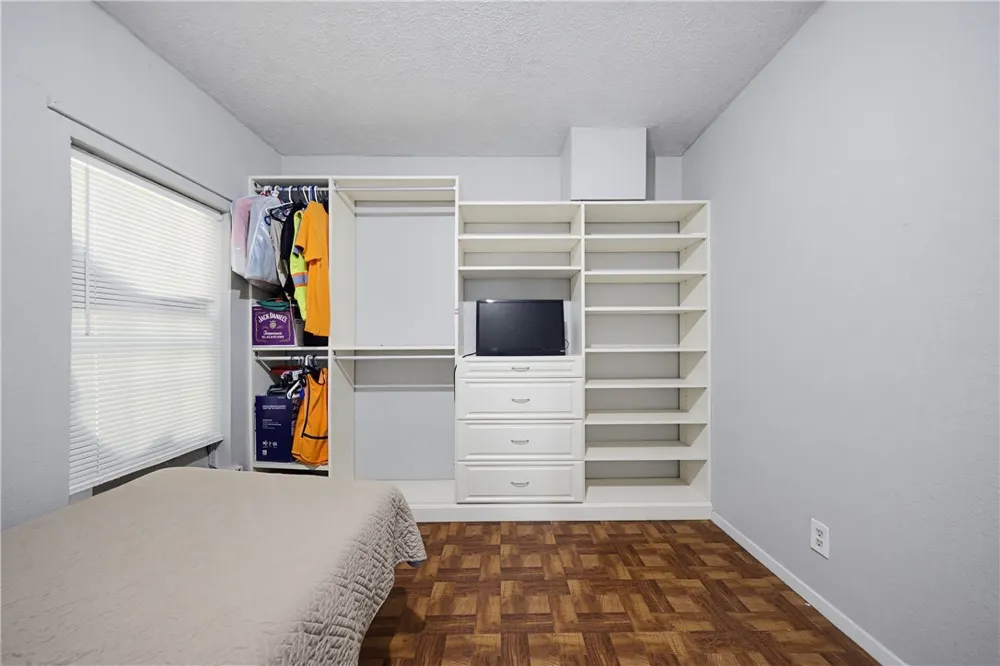 6244 Sandy Hollow Drive Robstown, TX 78380