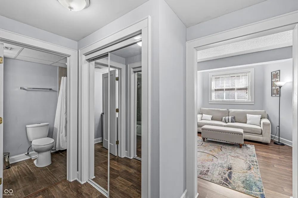 230 E 9th Street #107 Indianapolis, IN 46204