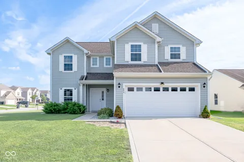 899 Briarstone Drive