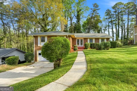 2163 Chevy Chase LN