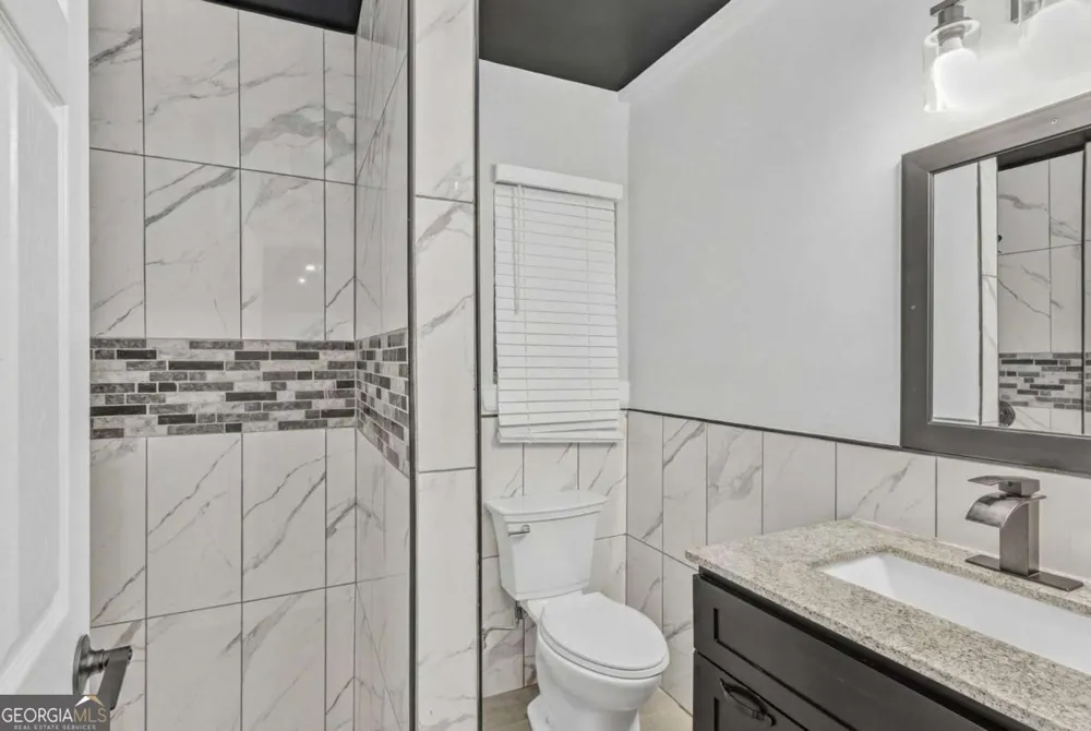 8804 willow creek CT Douglasville, GA 30135