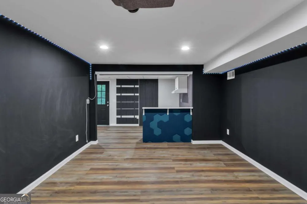 8804 willow creek CT Douglasville, GA 30135
