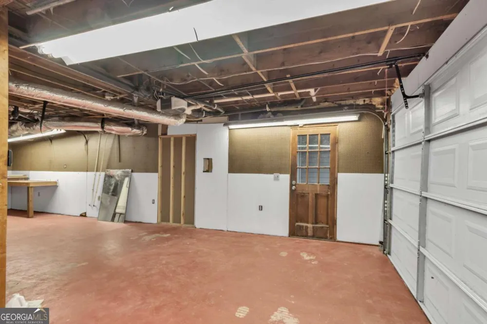 8804 willow creek CT Douglasville, GA 30135