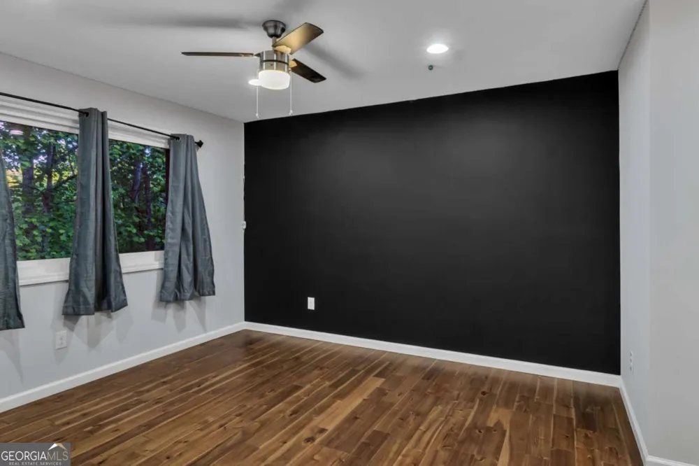 8804 willow creek CT Douglasville, GA 30135