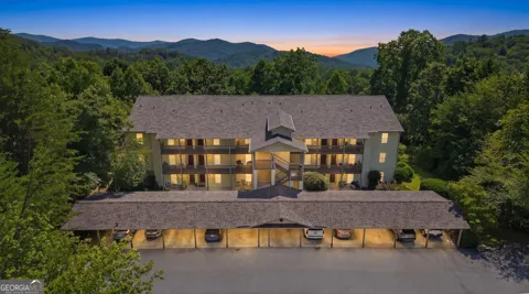 300 Ginger Creek #307