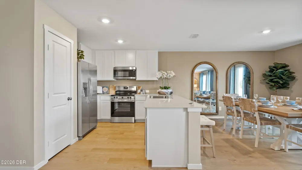 6124 Swamp Bay Drive Edgewater, FL 32141