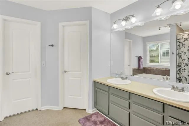 9543 Hagen Court Highlands Ranch, CO 80126