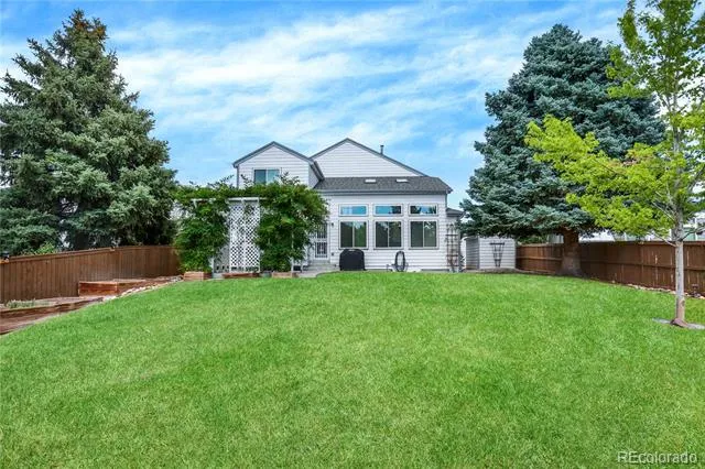 9543 Hagen Court Highlands Ranch, CO 80126