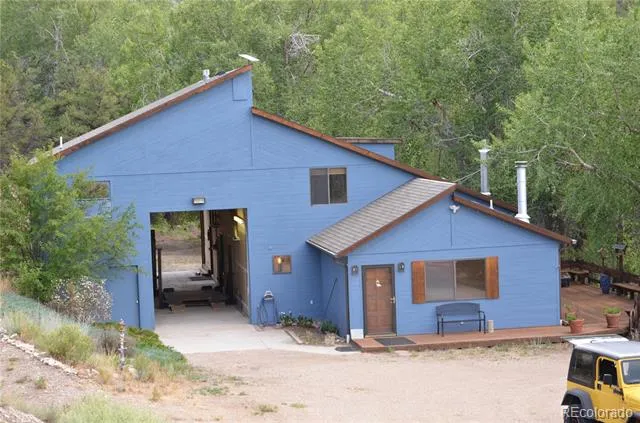 6011 County Road 210 Salida, CO 81201