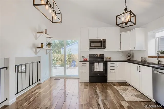 11553 Ingalls Street Broomfield, CO 80020
